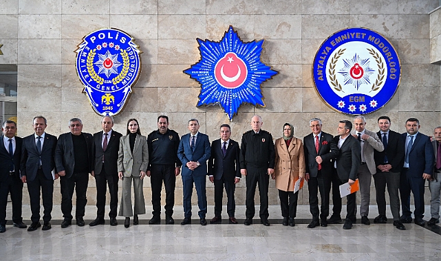 Antalya'da Denetim Seferberliği: 2025 Yılı "Denetim Yılı" Olacak