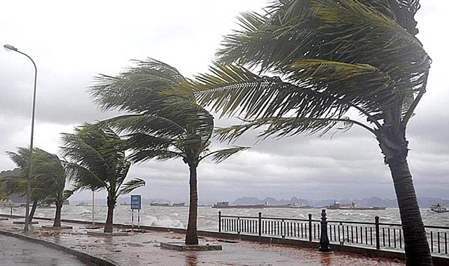 Antalya Körfezi'nde Fırtına Bekleniyor
