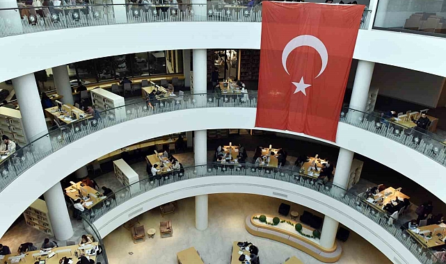 Antalya Kütüphanesi 2024'te 1 milyondan fazla ziyaretçiyi ağırladı