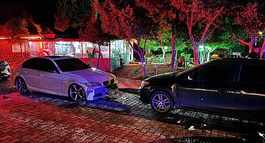 Antalya'da alkollü sürücü ortalığı birbirine kattı: 1 yaralı