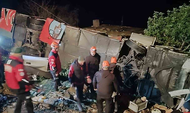 Antalya'daki yolcu otobüsü kazasından ölüm haberi geldi
