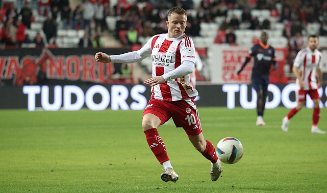Antalyaspor Çok İstedi Ama Golü Bulamadı! Antalyaspor:0 – Başakşehir: 0