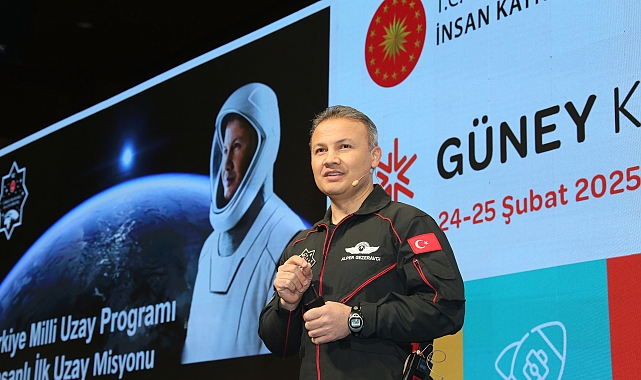 Astronot Gezeravcı: Bilim insanları uzayda yabancı varlıkların olabileceğini öngörüyor