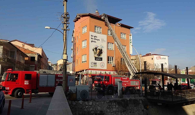 Burdur'da binadaki baca yangını söndürüldü