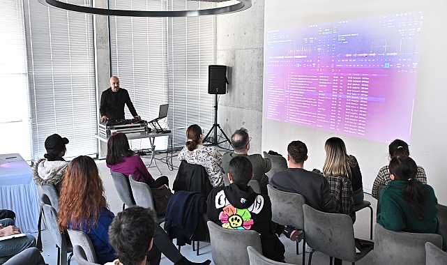 DJ Atölyesi Genç Yetenekleri Sahneye Hazırladı