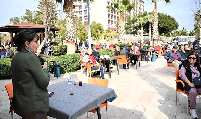 Emekli kahvelerinde Kanser Günü farkındalık programı