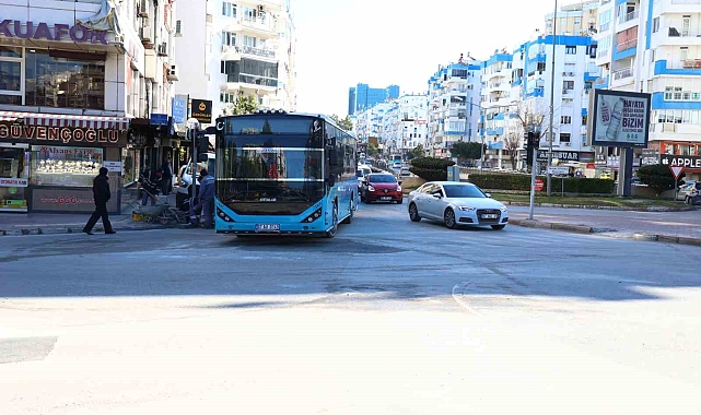 Halk otobüsleri için özel şerit uygulamasında 2. etaba geçildi
