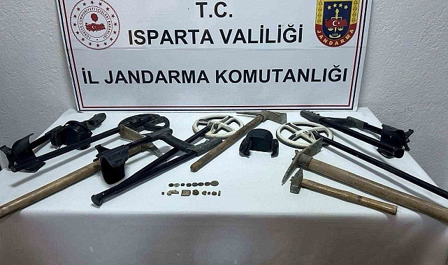 Isparta'da jandarmadan tarihi eser kaçakçılığı operasyonu