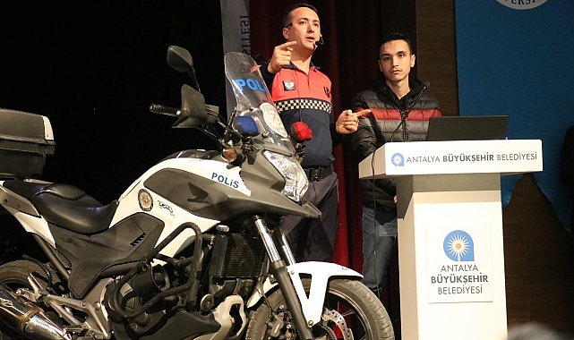 Kask Ölüm Riskini Yüzde 42, Ağır Yaralanma Riskini Yüzde 69 Azaltıyor