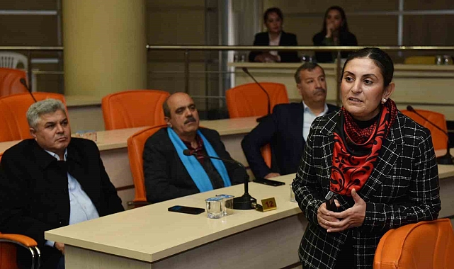 Kepez'in muhtarlarına afet eğitimi verildi