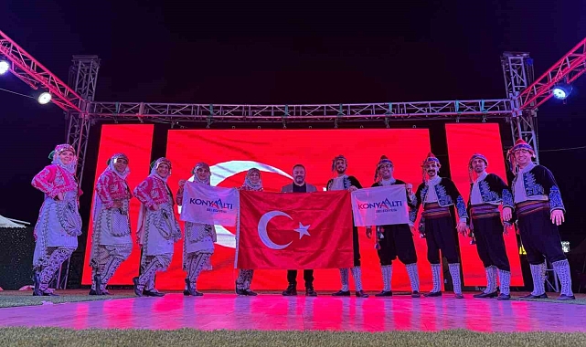 Konyaaltı Halk Oyunları Topluluğu Kuveyt'te sahne aldı