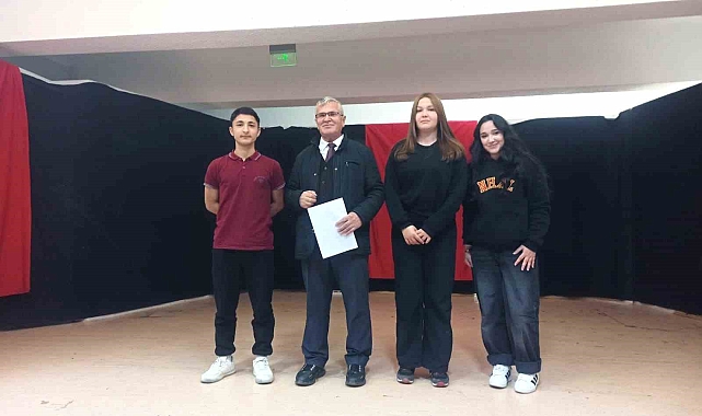 Köyceğiz&#039;de &quot;İstiklal Marşı&#039;nı Güzel Okuma Yarışması&quot; tamamlandı