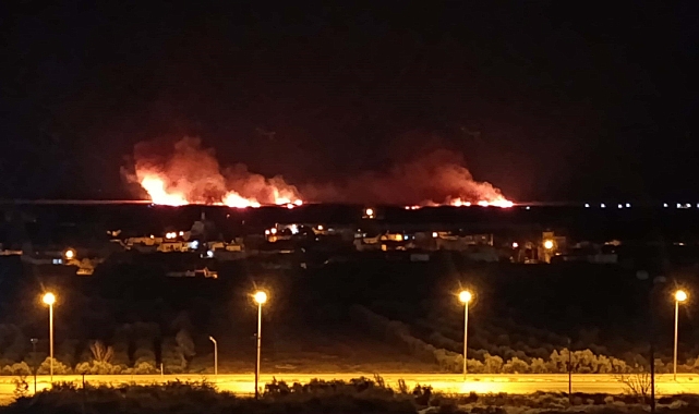 Kuş Cenneti Cehenneme Döndü, Bin Dönümlük Alan Yandı