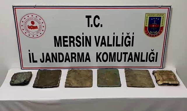 Mersin'de 6 adet tarihi el yazması kitap ele geçirildi: 3 gözaltı