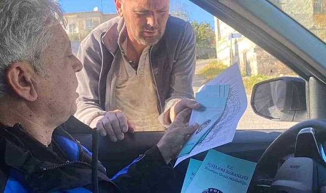 Mersin'de muhtarlar 'iletişim yoluyla dolandırıcılık' hakkında bilgilendirildi