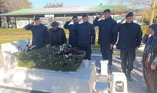 Şehit Piyade Er Cumali Gür Mezarı Başında Anıldı