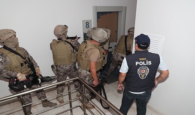 Siber Suçlarla Mücadele ekipleri bir haftada çeşitli suçlardan 16 kişiyi yakaladı