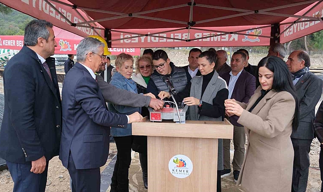 Tekirova Kapalı Pazar Yeri'nin temeli atıldı