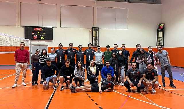 Voleybol Turnuvası Düzenlendi