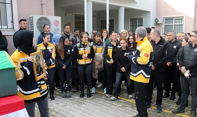 4 gaspçının darbettiği paramedik, 3 günlük yaşam savaşını kaybetti