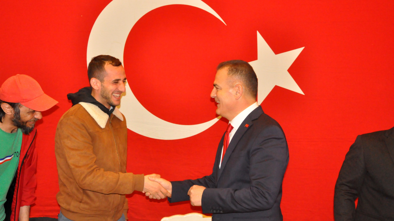 Muğla Valisi Akbıyık, Şehit Yakınları ve Gaziler ile iftarda buluştu