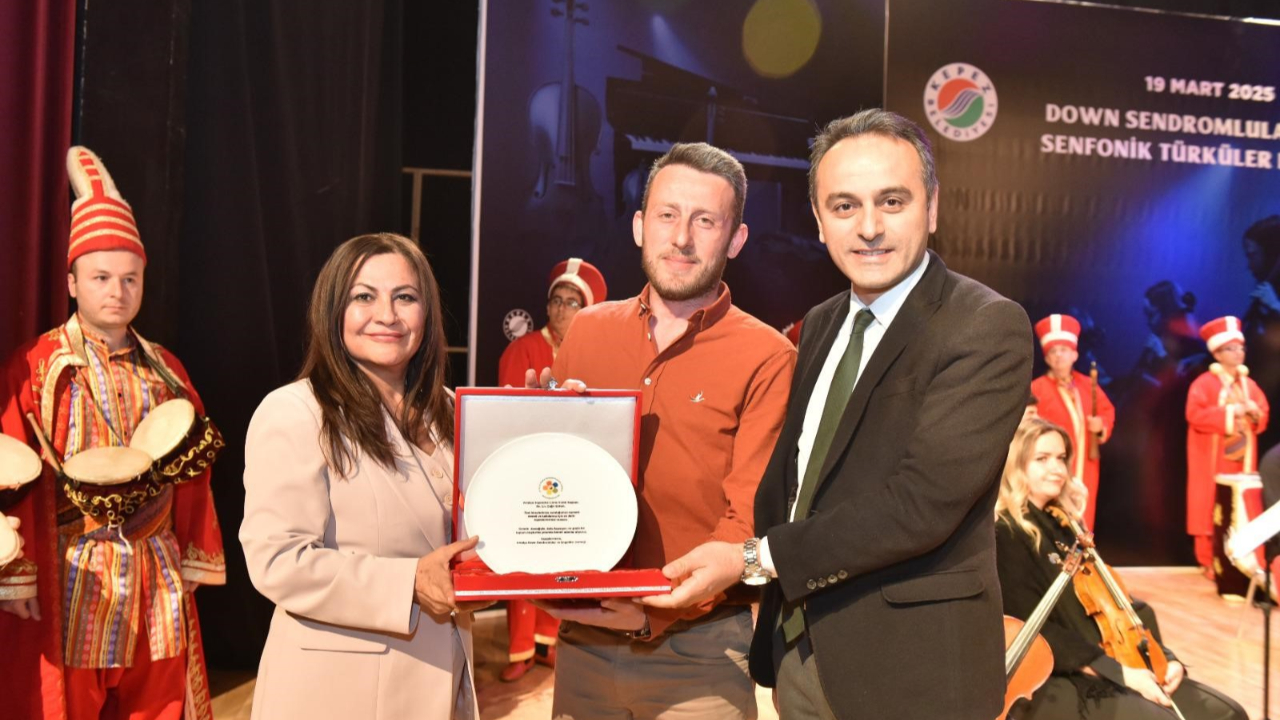 Down Sendromlular Günü Senfonik Türküler Konseri
