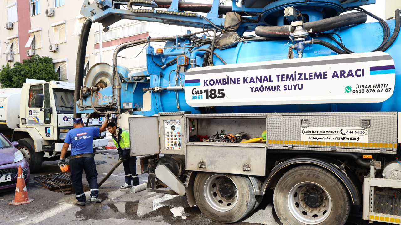 ASAT’tan robot destekli yağmur suyu temizlik çalışması