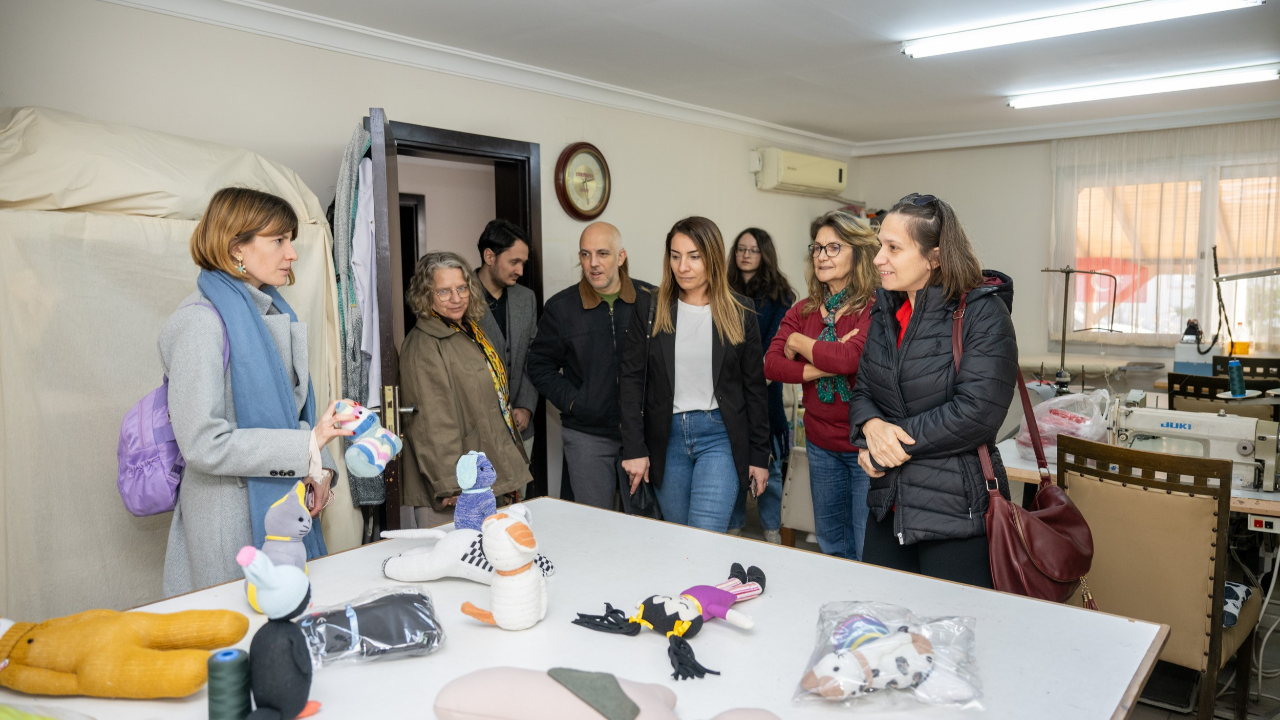Mersin Sosyal Politikalar Ofisi belediyelere öncülük ediyor