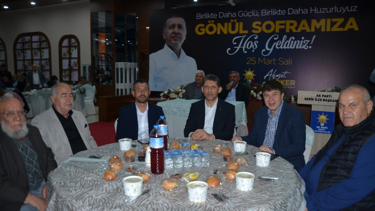 AK Parti&#039;den Serik&#039;te iftar
