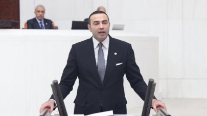 CHP'li Aykut Kaya, Antalya’daki Kamu Projelerindeki Usulsüzlükleri Meclis’te Gündeme Getirdi