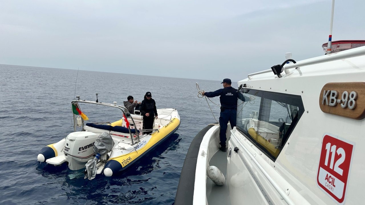 Kaş'ta 'düzensiz göçmen kaçakçılığı' operasyonu