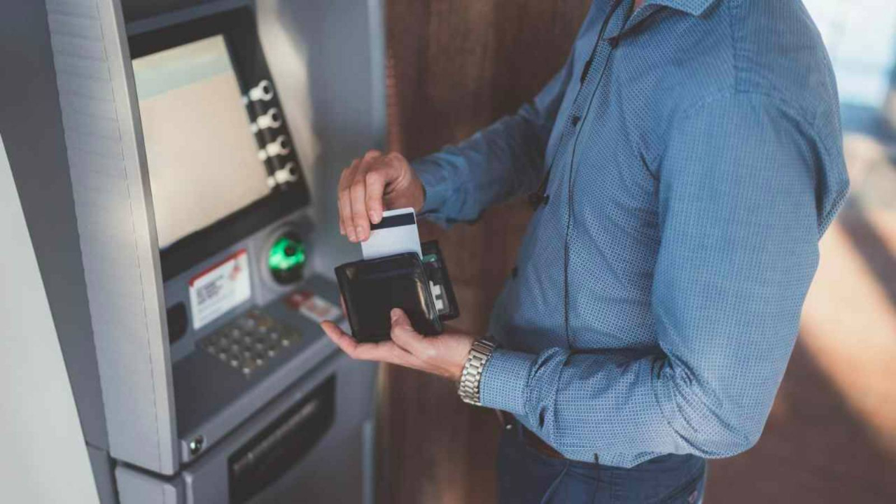 9 Günlük Tatilde Bankalar Açık Olacak Mı?