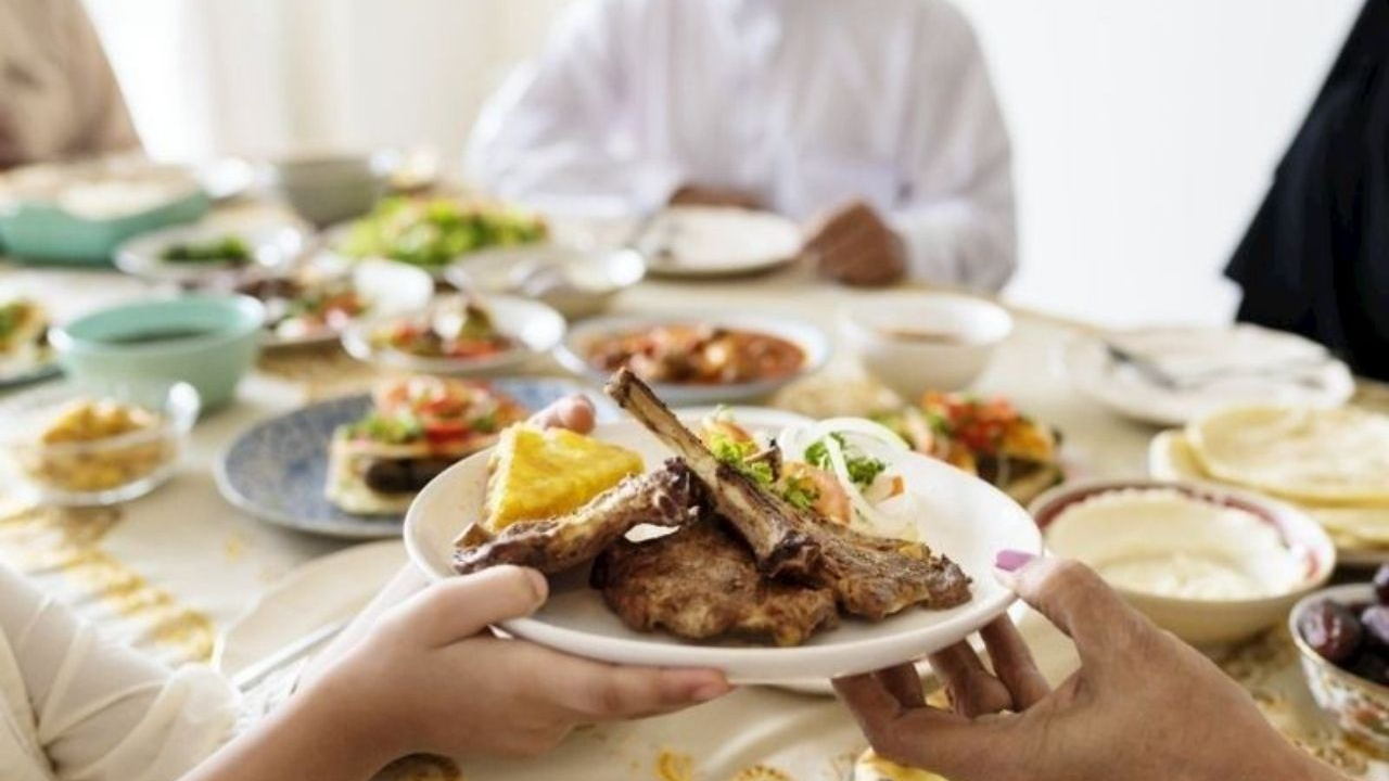 Ramazan Sonrası Beslenme Düzenine Dikkat!