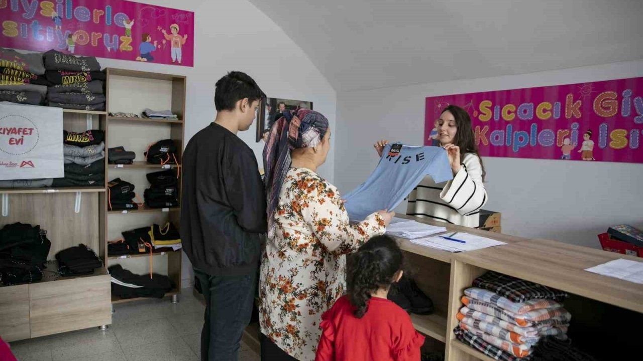 Bayramlıklar Kıyafet Evi’nden