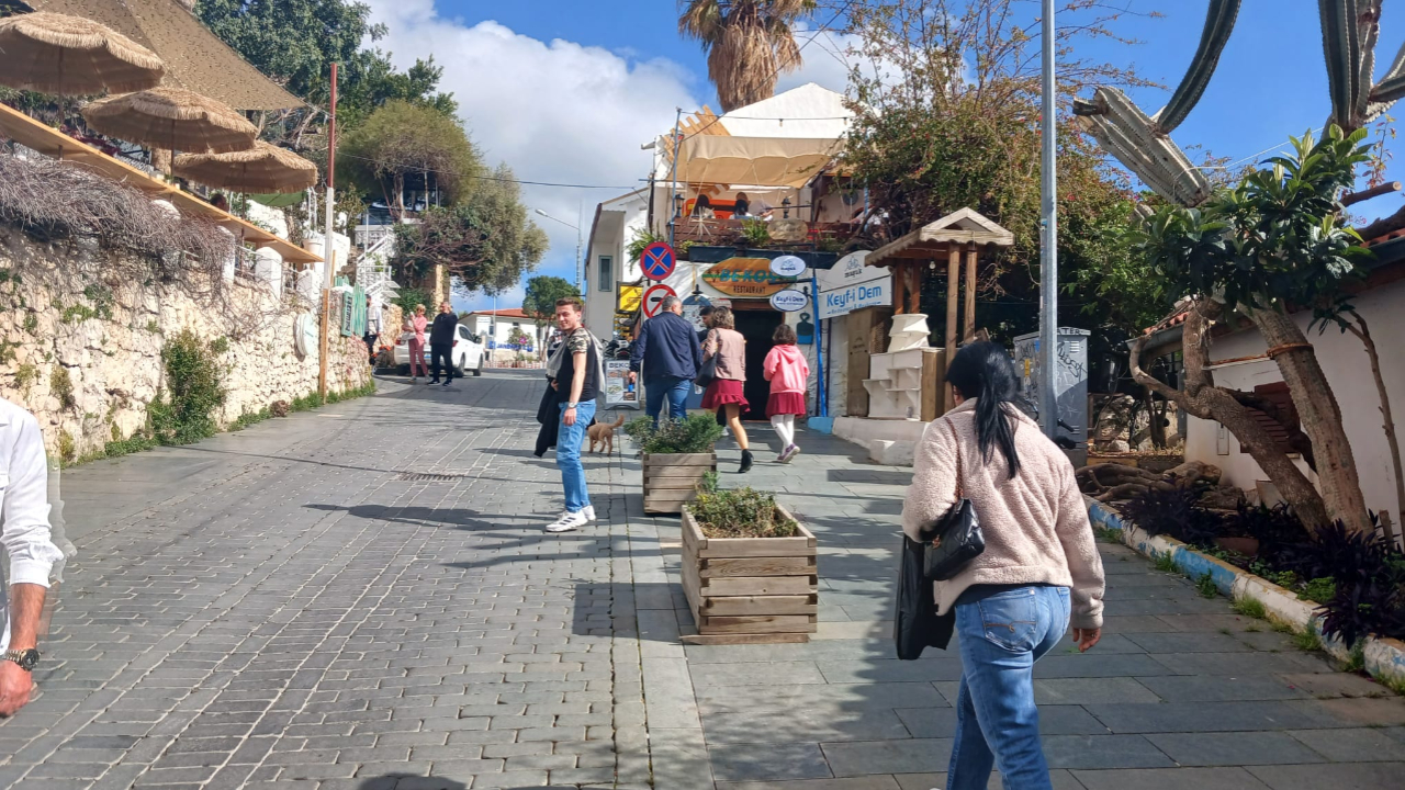 Antalya'nın Kaş ilçesinde Bayram Yoğunluğu.
