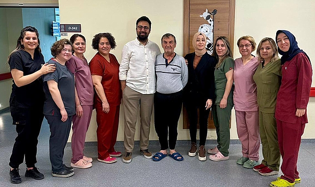 71 Yaşındaki Hastanın Şah Damarındaki Tıkanıklık Açıldı
