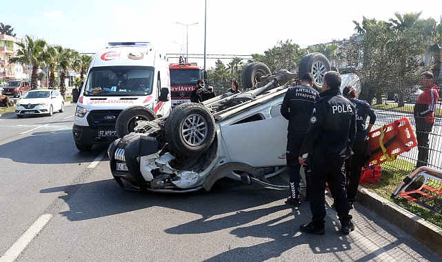 Ağaca çarpıp takla atan aracın sürücüsü yaralandı