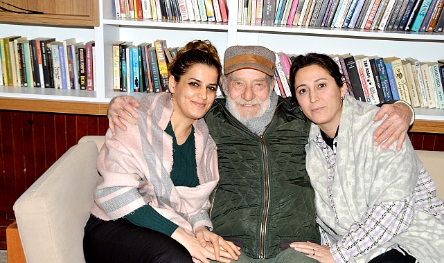 Ahmet Mekin'e sevgi çemberi