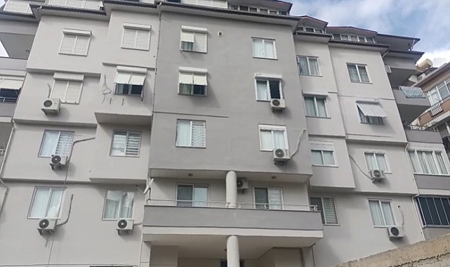 Alanya'da 4. kattan düşen kadın ağır yaralandı