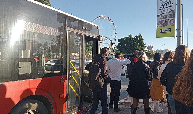 Antalya’da Belediye Otobüsü Arıza Yaptı