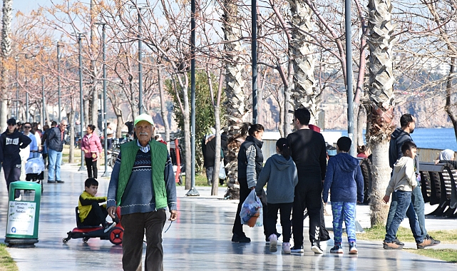 Antalya’da Termometreler 24 Dereceyi Gösterdi