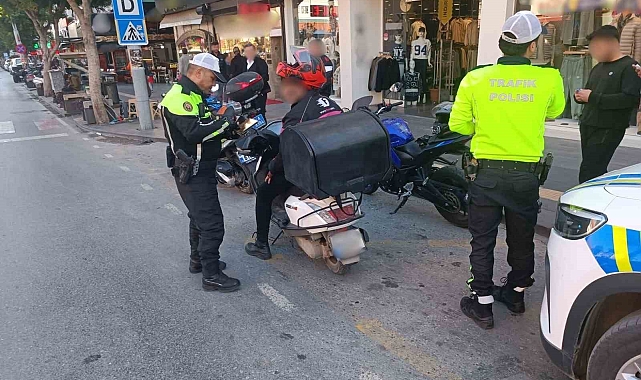 Antalya'da motosiklet uygulamasında bin 135 kişi sorgulandı