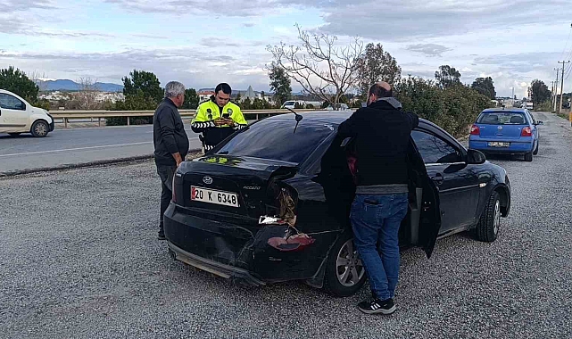 Antalya'da trafiği yavaşlatan kaza başka kazaya davetiye çıkardı: 1 yaralı