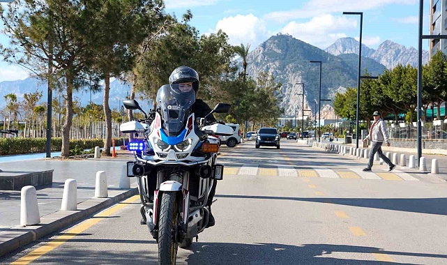 Antalya'nın Her Alanına 'Kadın' Damgası