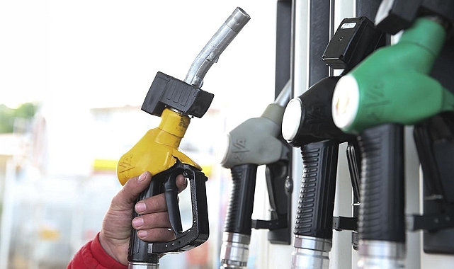 Araç Sahiplerine Müjde! Benzine İndirim Geliyor