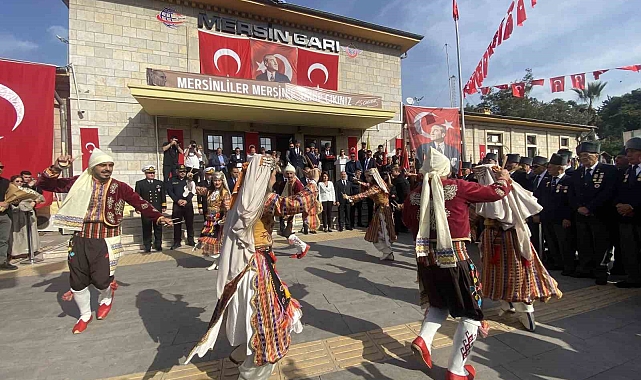 Atatürk'ün Mersin'e gelişinin 102'inci yıl dönümü törenle kutlandı