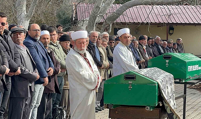 Fethiye'de evde çıkan yangında ölen karı koca yan yana defnedildi