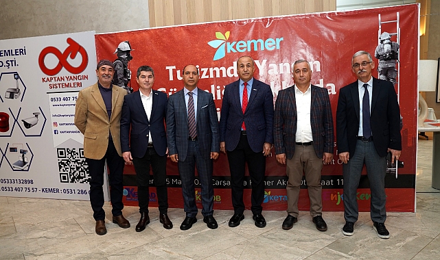 Kemer'de yangın güvenliği bilgilendirme toplantısı