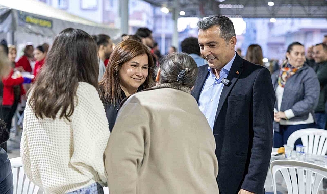 Manavgat Belediyesi ilk iftar sofrasını kurdu