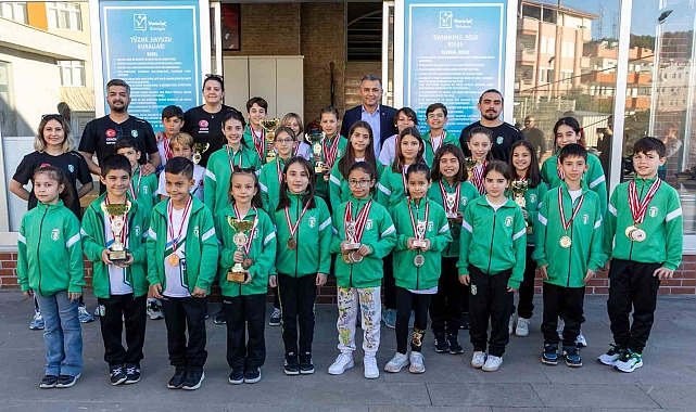 Manavgatlı sporculardan yüzmede büyük başarı